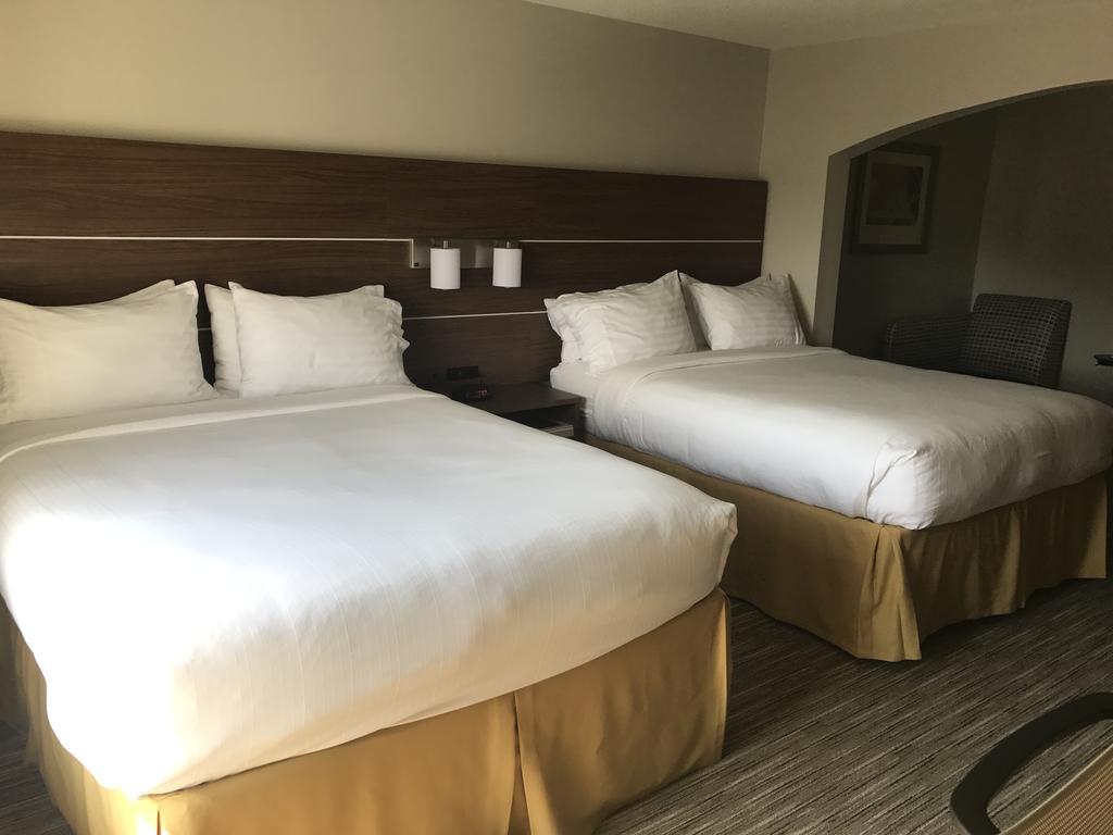 Holiday Inn Express Hotel & Suites Louisville East By Ihg Eksteriør bilde