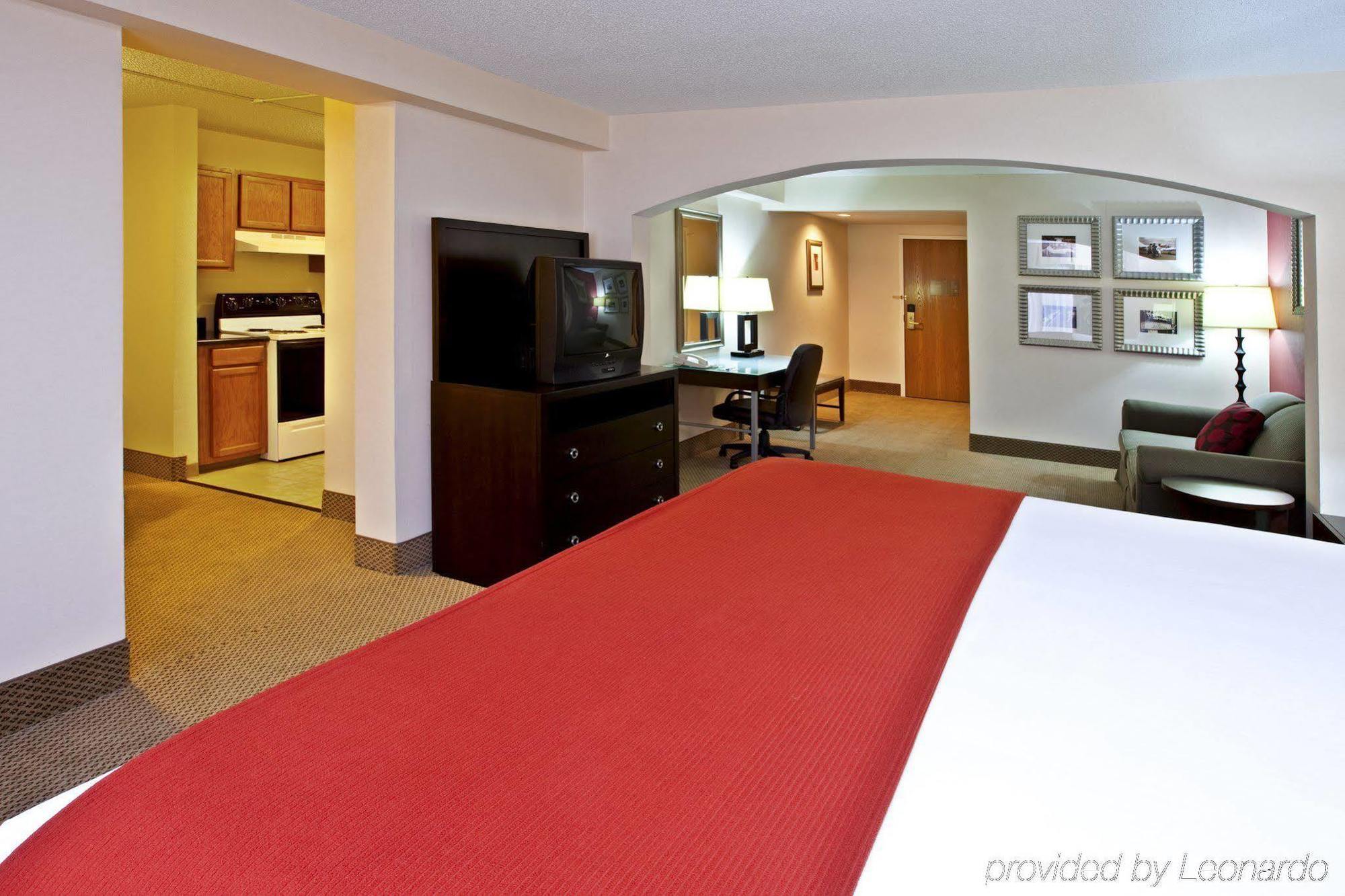 Holiday Inn Express Hotel & Suites Louisville East By Ihg Eksteriør bilde