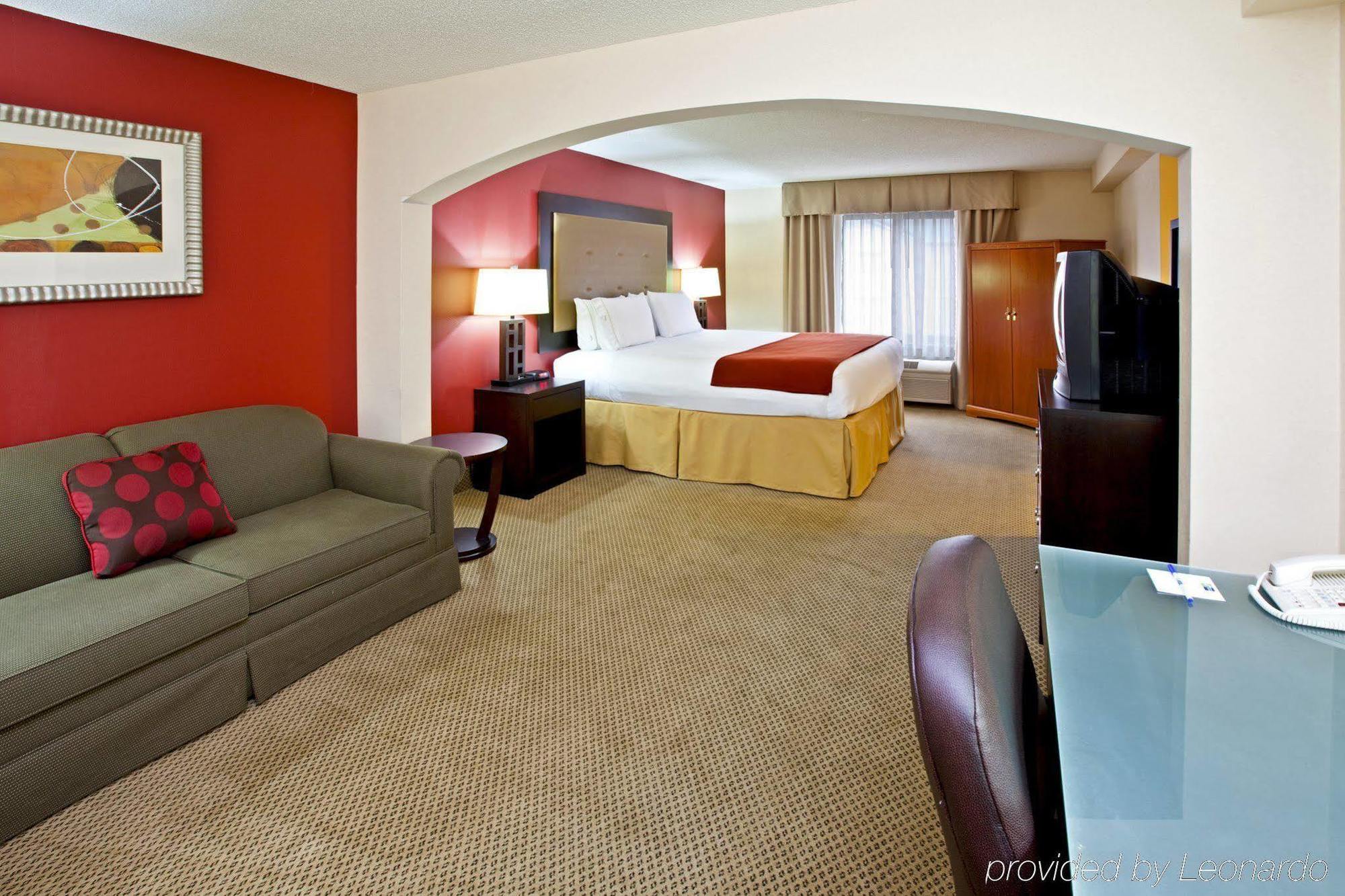 Holiday Inn Express Hotel & Suites Louisville East By Ihg Eksteriør bilde